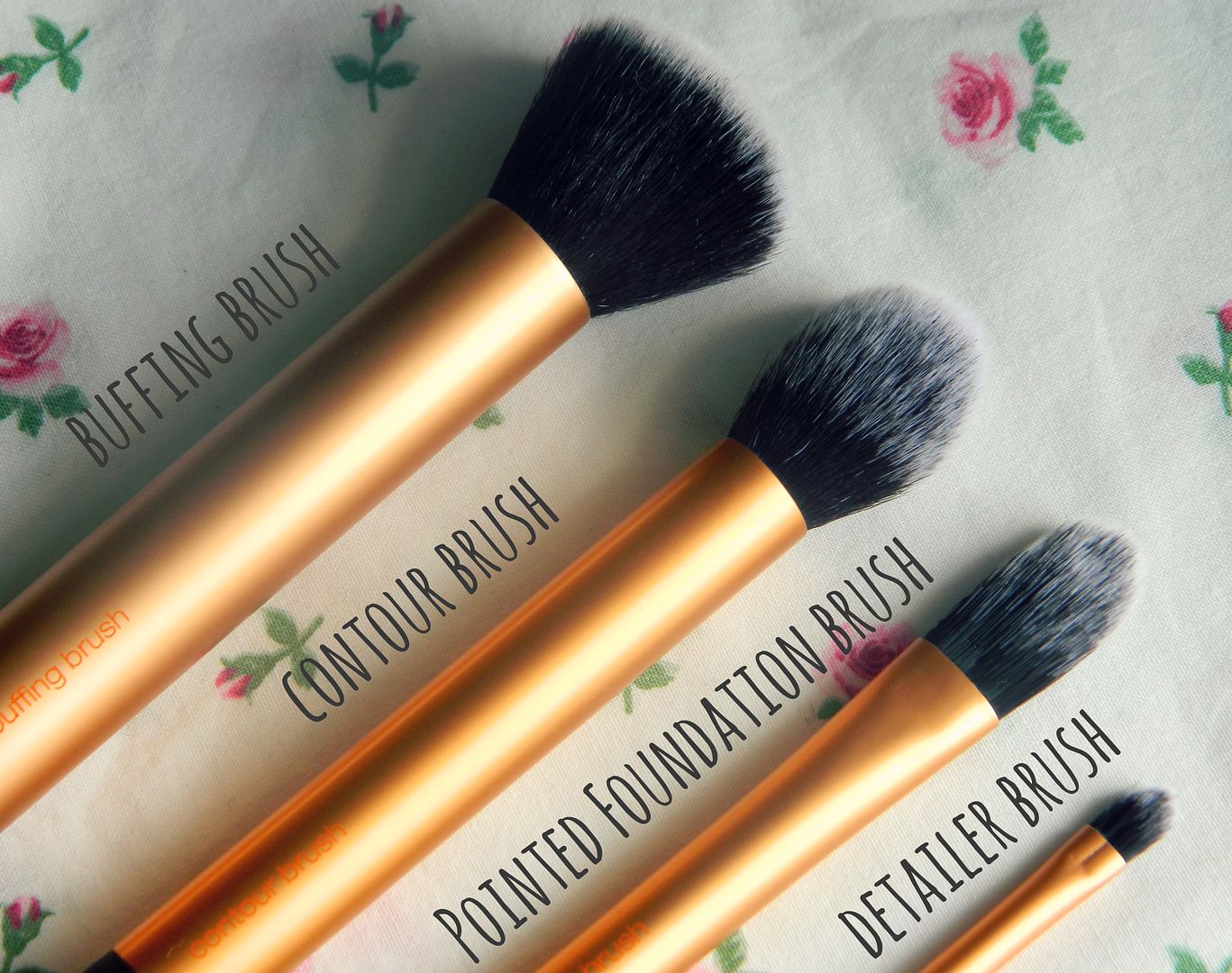 Real Techniques Makeup Brush Collection Core Collection Brushes Review Belle-amie UK Beauty Fashion Lifestyle Blog