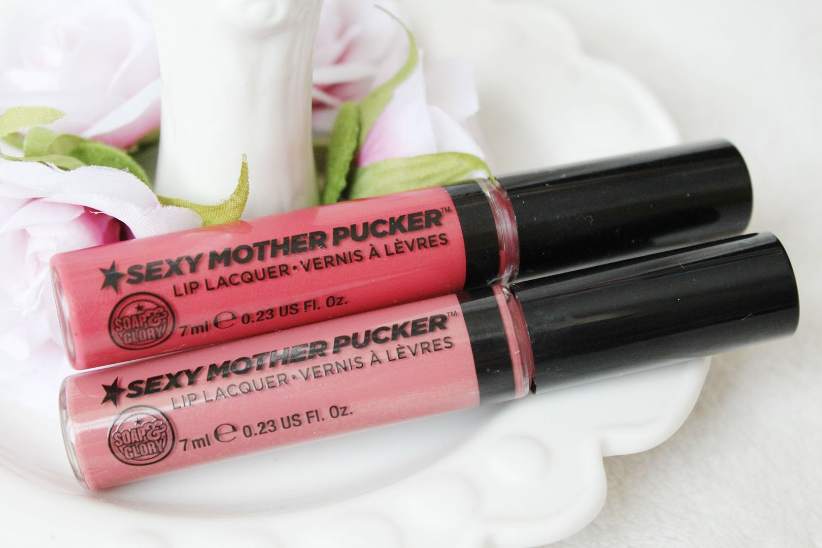 Soap And Glory Sexy Mother Pucker Lip Lacquers What Cha Ma Coral Charm Offensive Bold Spring Lips Review Belle Amie UK Beauty Fashion Lifestyle Blog