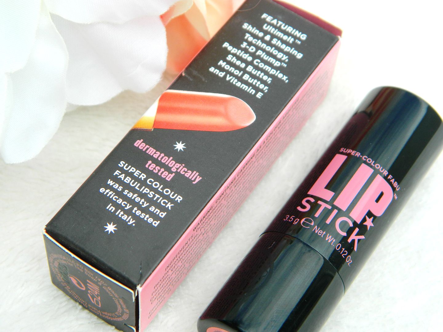 Soap And Glory Super Colour Fabu Lipstick In The Missing Pink Satin Finish Packaging Lipstick Tube Review Belle Amie UK Beauty Fashion Lifestyle Blog