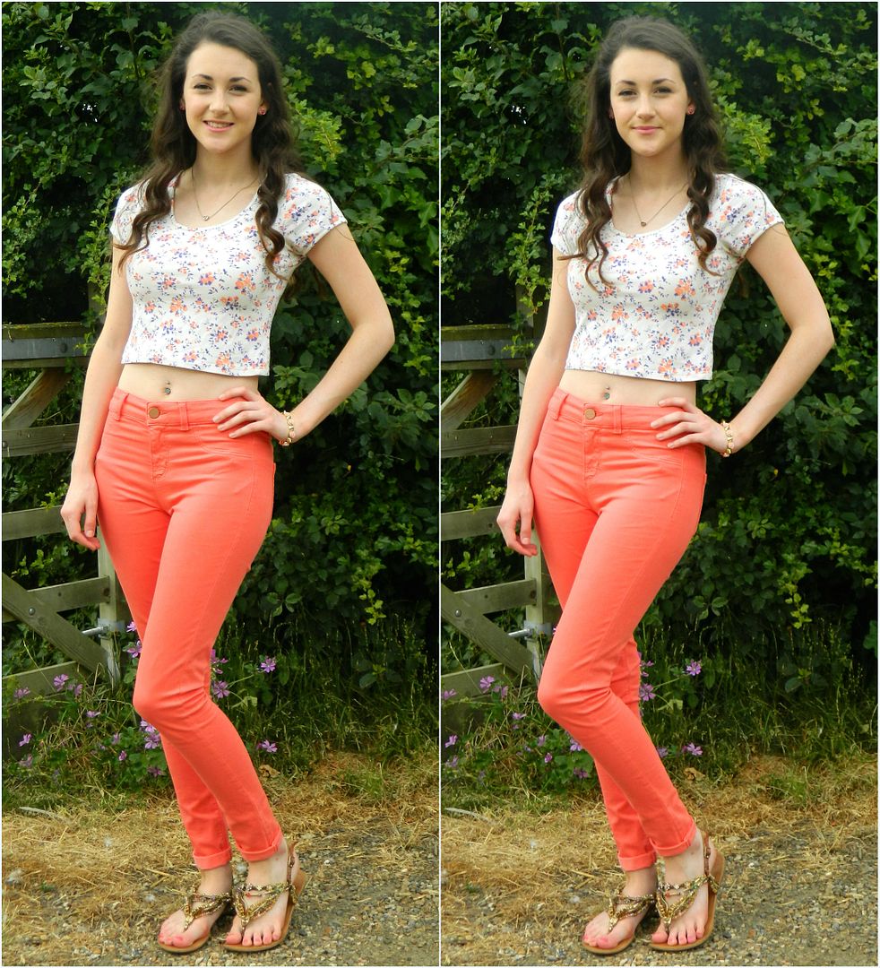 Spring Summer Fashion Floral Prints Oasis Coral Skinny Jeans Forever 21 Coral Purple Floral Crop Top Belle-amie UK Beauty Fashion Lifestyle Blog