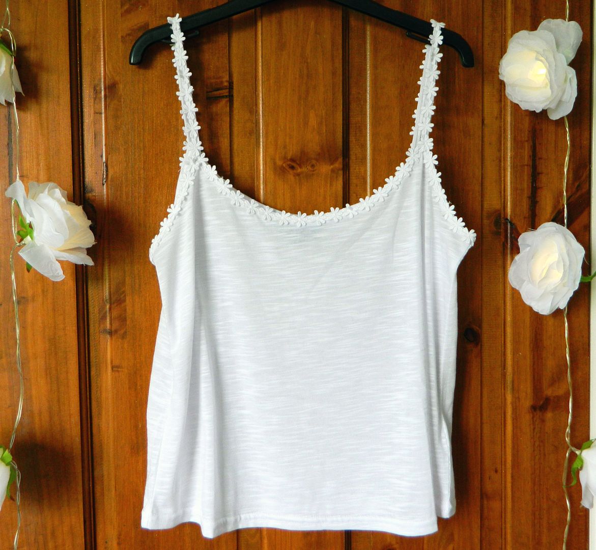 Spring Summer Fashion Accessories Haul 2014 New Look Daisy Detail White Cami Belle-amie UK Beauty Fashion Lifestyle Blog