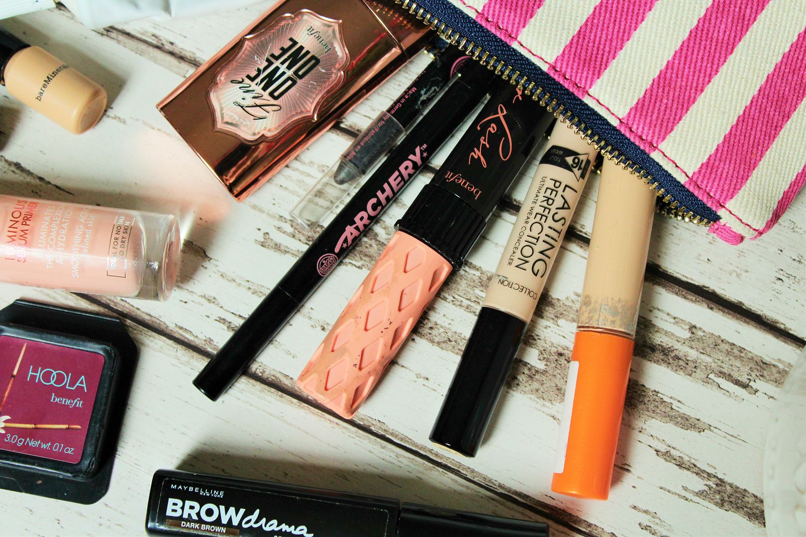 Whats In My Everyday Spring Summer 2016 Makeup Bag Belle-Amie UK Beauty Fashion Lifestyle Blog