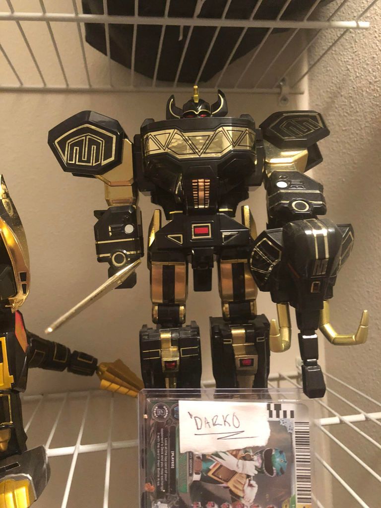 black and gold megazord pop